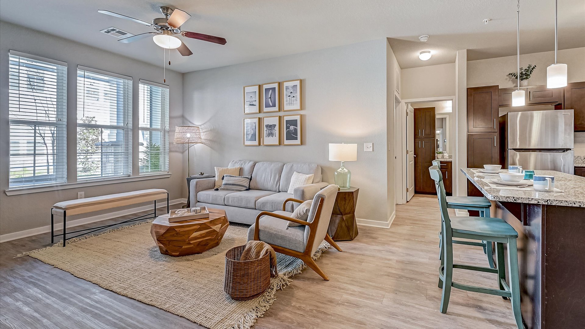 Photos of Springs at Flagler Center Apartments in Jacksonville, FL